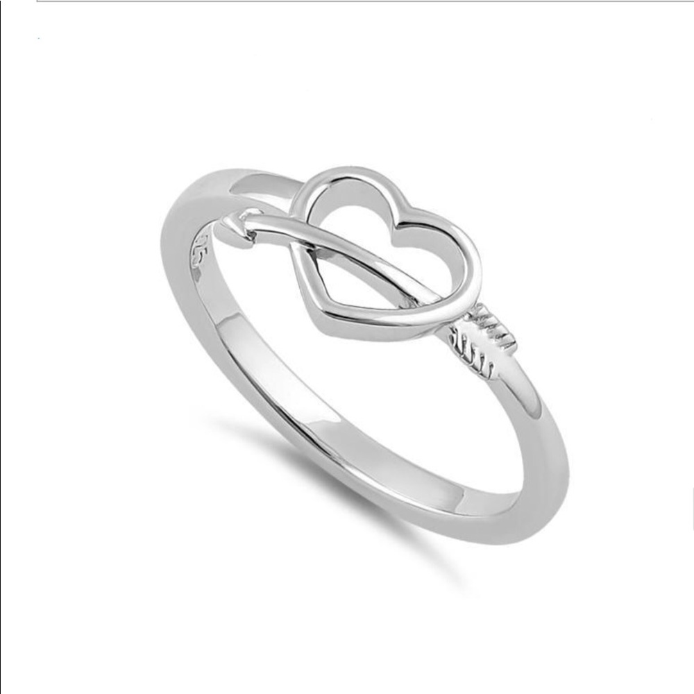 💸FINAL PRICE DROP💸💕NIB 925 Silver Cupids Arrow Heart Ring💕